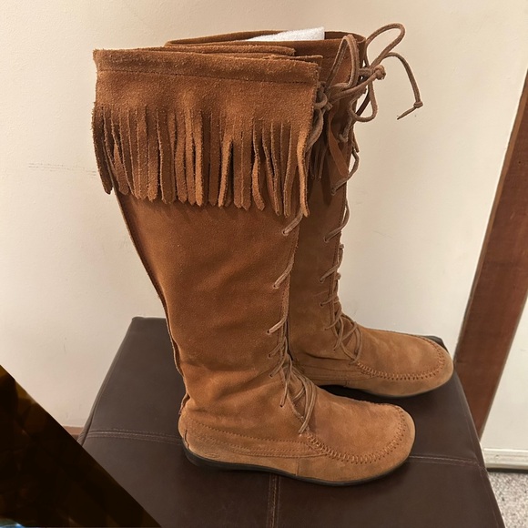 Something Else from Skechers Moccasin Boots Women’s Size 7.5 Leather - Picture 2 of 11